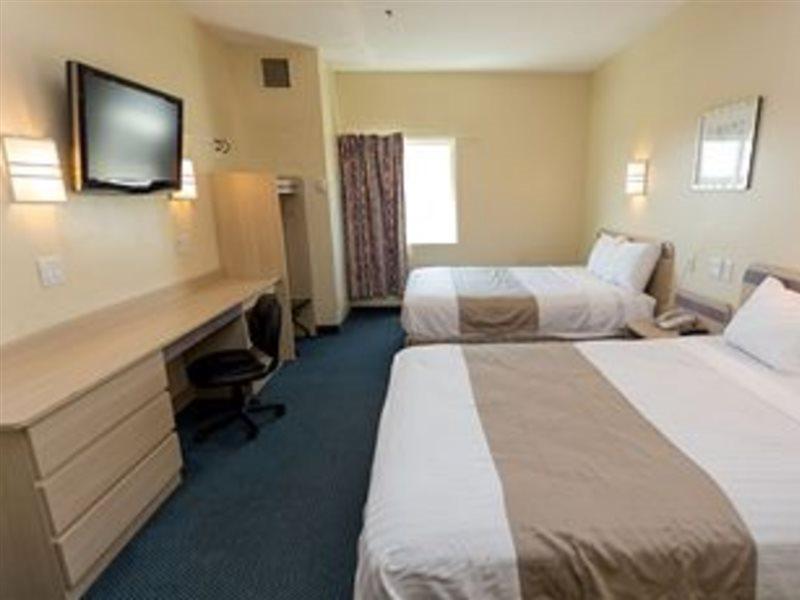 Days Inn & Suites By Wyndham Augusta Near Fort Eisenhower Εξωτερικό φωτογραφία