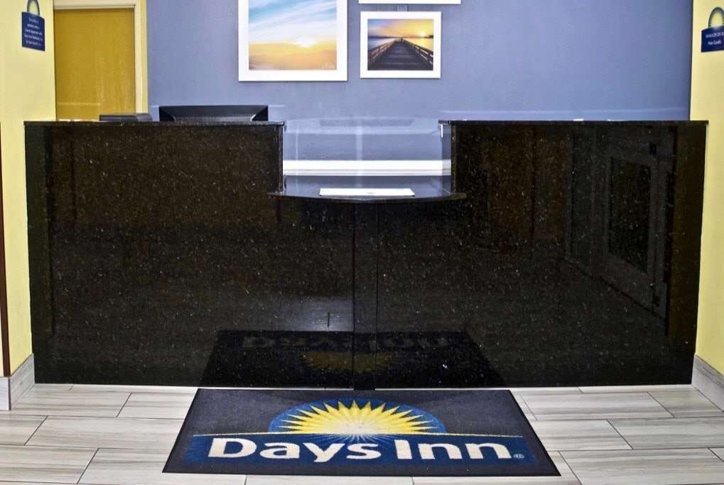 Days Inn & Suites By Wyndham Augusta Near Fort Eisenhower Εξωτερικό φωτογραφία